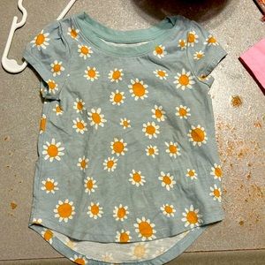 Cat & Jack 2T T-shirt